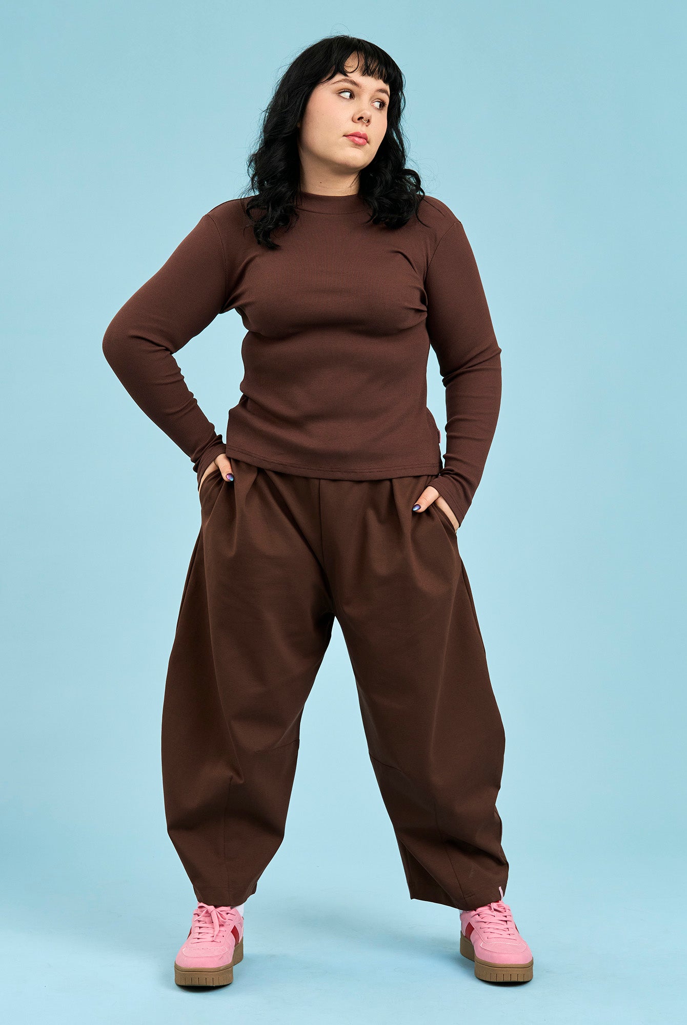 Paita: L / Housut: XXL - 173cm